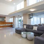 Hotell Riviera Rhodes City