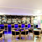 里维埃拉酒店 4* Rhodes City