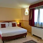 Hotel Riviera Rhodes City