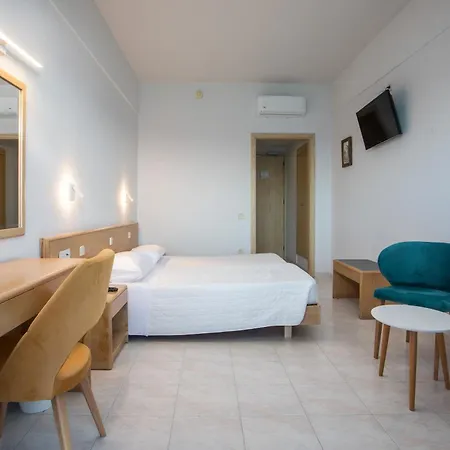 Hotell Riviera 4*