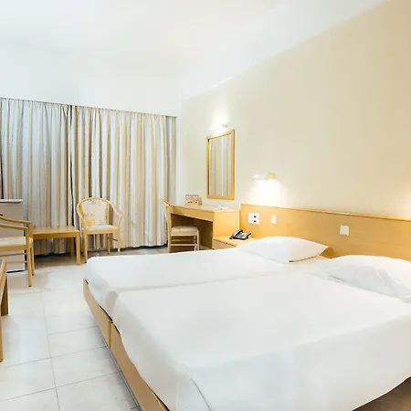 リヴィエラ 4* Rhodes City