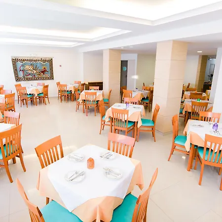 Riviera 4*