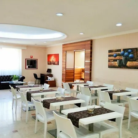 Riviera 4*