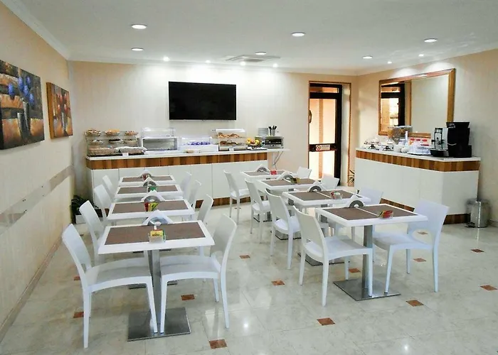 Hotell Riviera Rhodes City