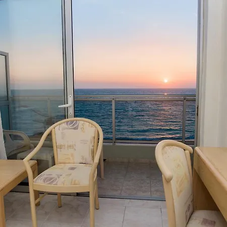 Hotel Riviera 4*
