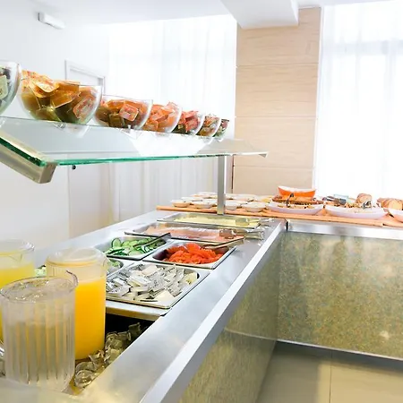 Hotel Riviera 4*
