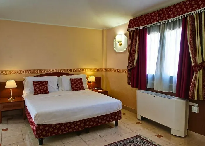 Hotel Riviera Rhodes City